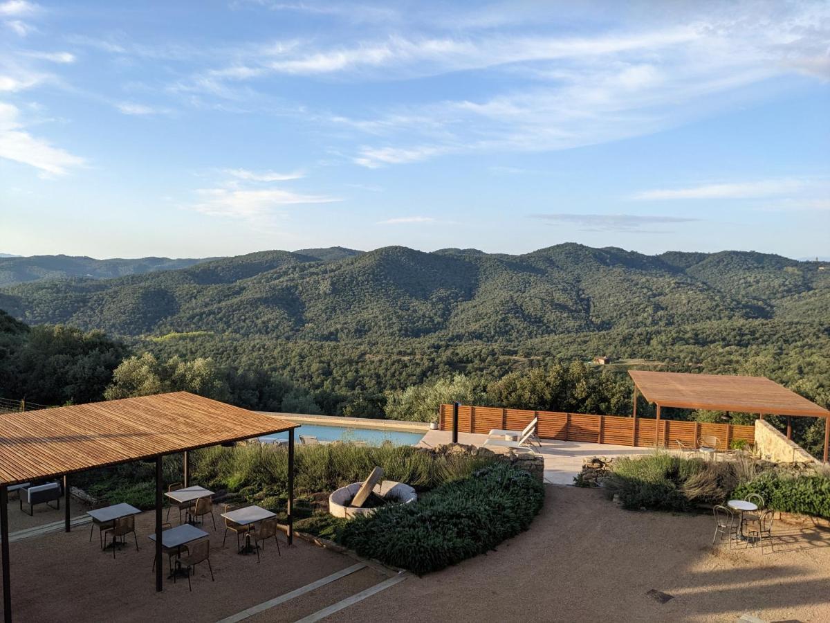 Отель Mas Oms Montnegre Экстерьер фото