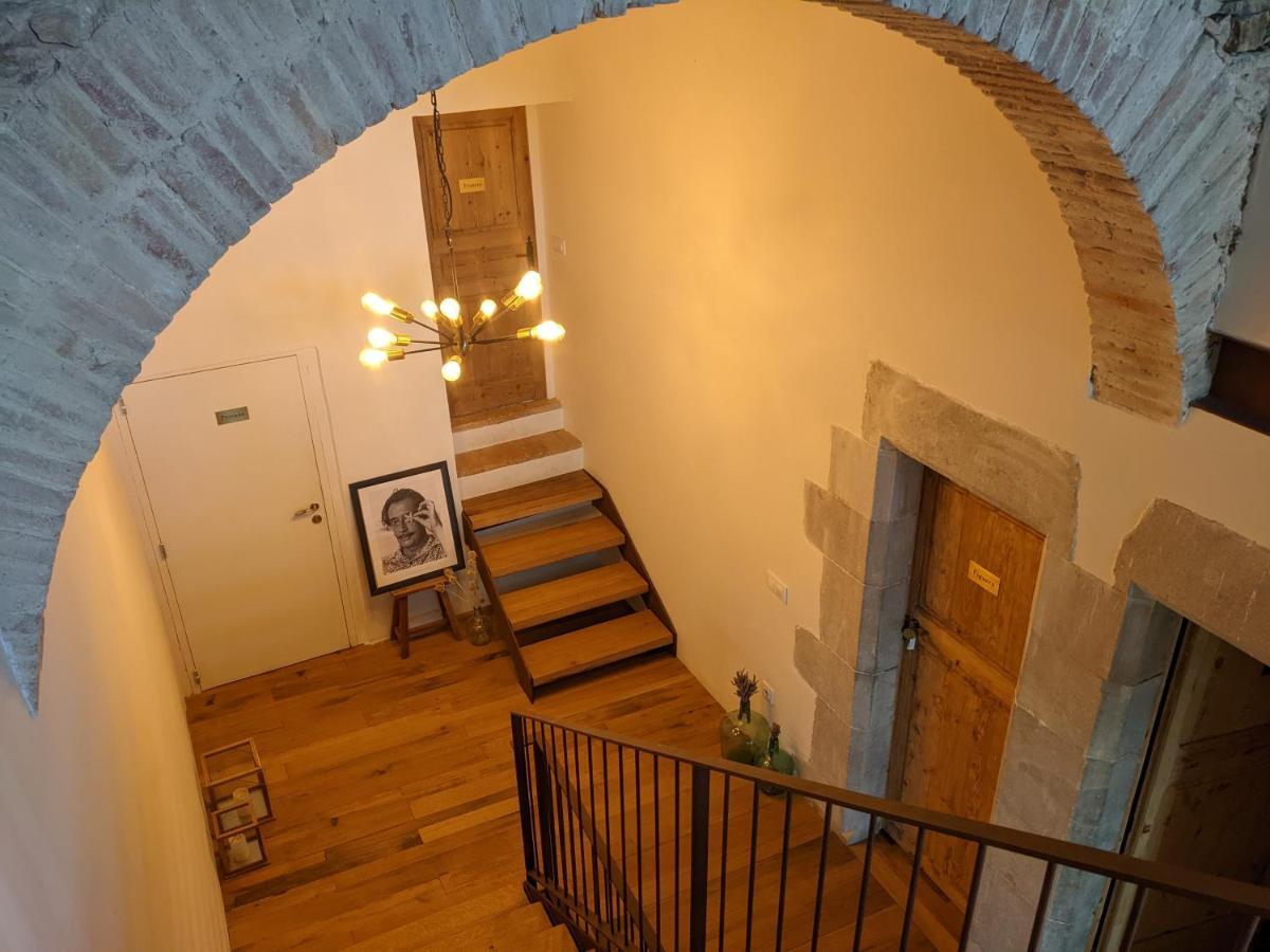 Отель Mas Oms Montnegre Экстерьер фото